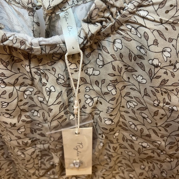 Rylee + Cru Magnolia Stella Blouse -beautiful floral top - Picture 5 of 6